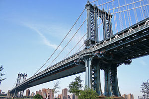 300px-Manhattan_Bridge_2007